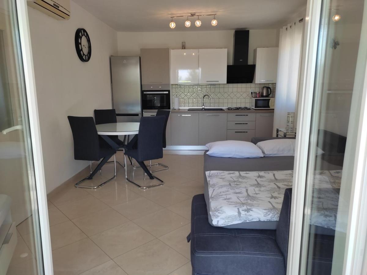 Ferienwohnung Grey House Zadar Exterior foto