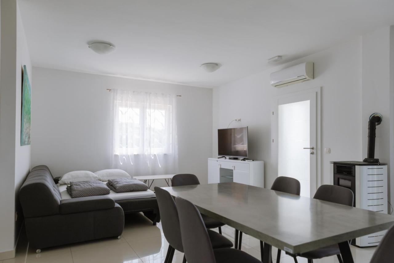 Ferienwohnung Grey House Zadar Exterior foto