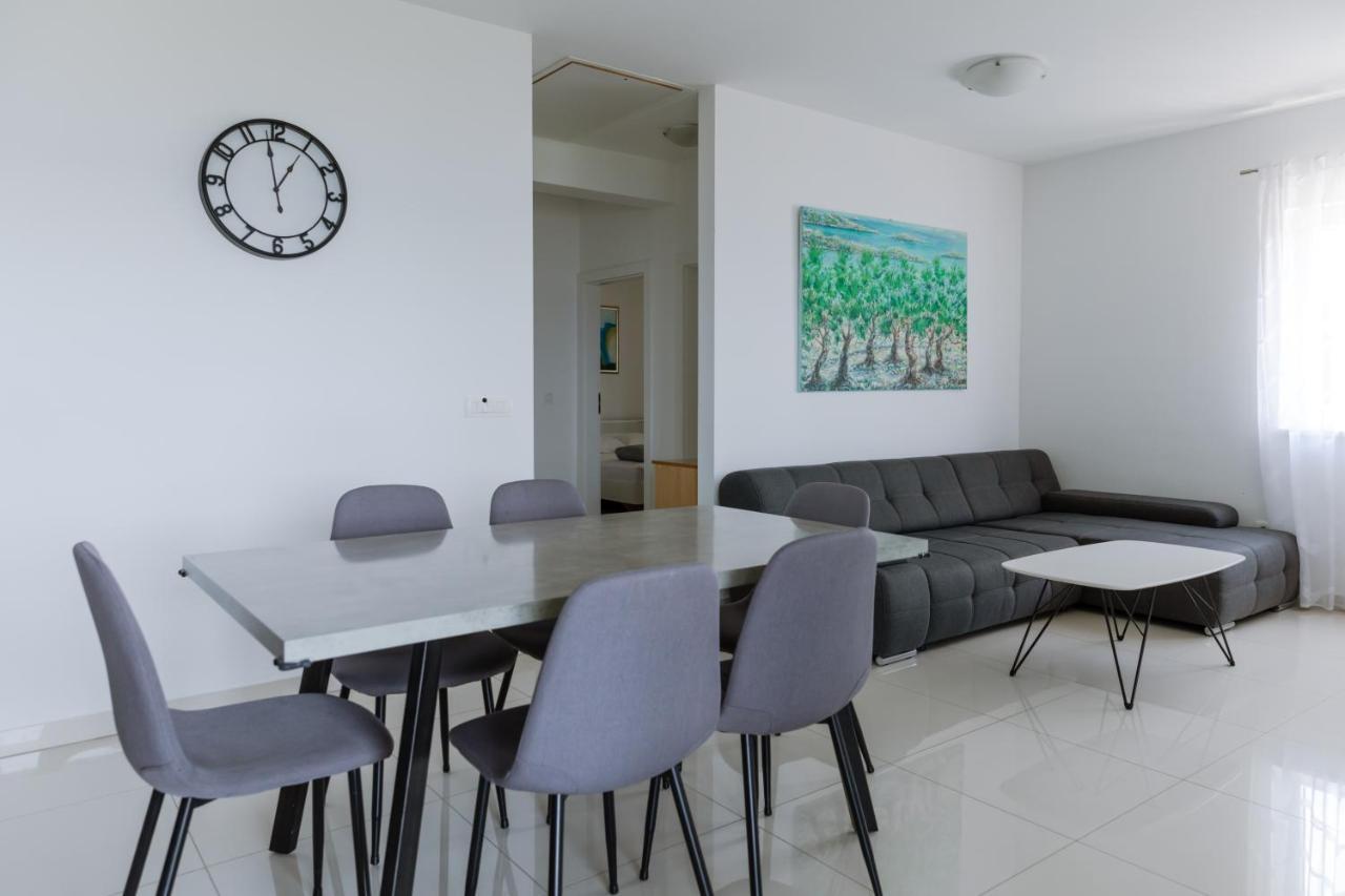 Ferienwohnung Grey House Zadar Exterior foto