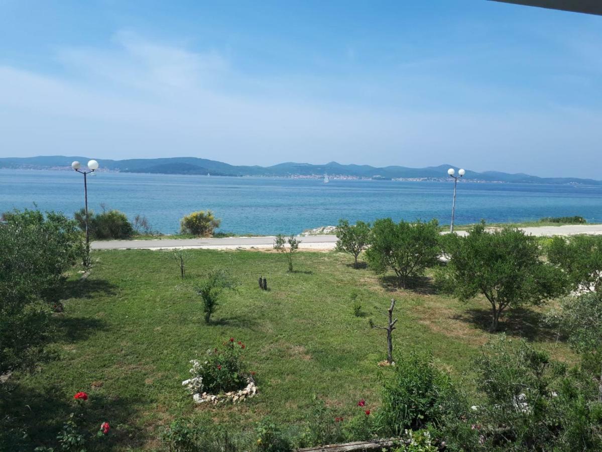 Ferienwohnung Grey House Zadar Exterior foto