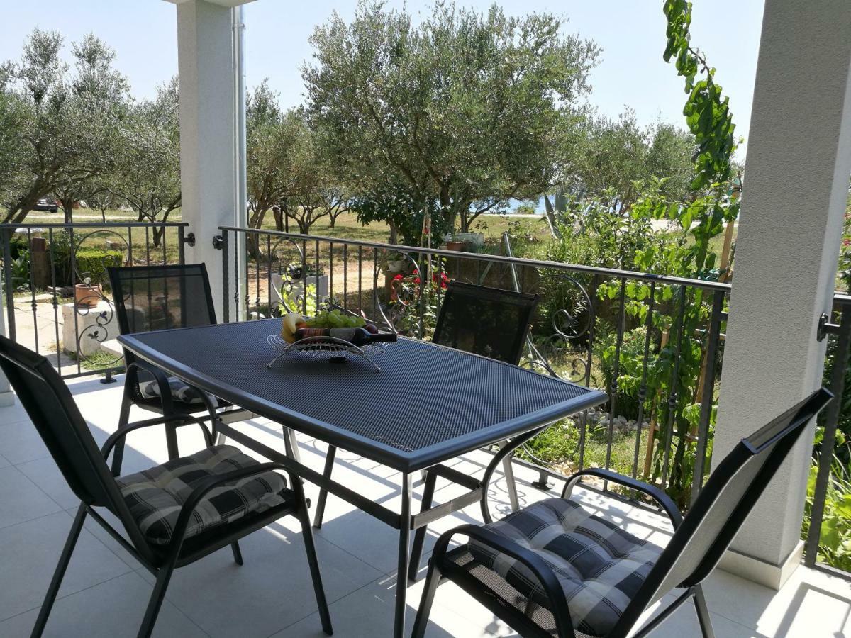 Ferienwohnung Grey House Zadar Exterior foto